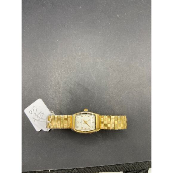 Peugeot 418 Gold Tone Quartz Analog Watch Stainless Steel Stretch Band Size 6" - Picture 13 of 14